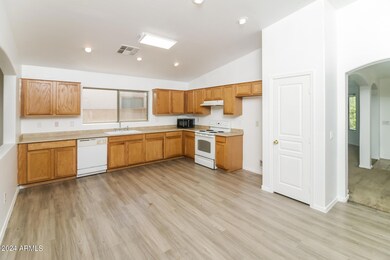 026-photo-kitchen-13873165