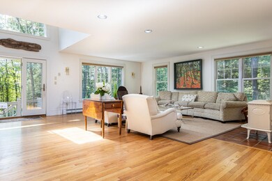 5 Granite Ridge Rd Cape-large-008-023-Li