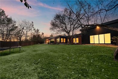 9402 Babcock Blvd, Allison Park, PA 15101 - photo 5