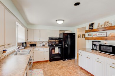 6155 Stacer Rd, Newburgh, IN 47630 - photo 6