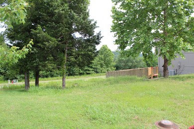 Lot 4