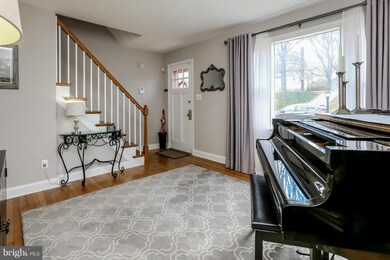 5557 Gayland Rd, Halethorpe, MD 21227 - photo 2