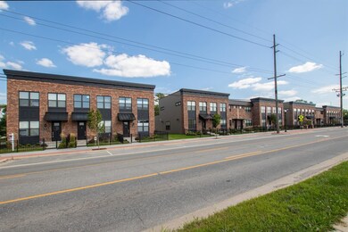 334 N Indiana Ave, Crown Point, IN 46307 - photo 2