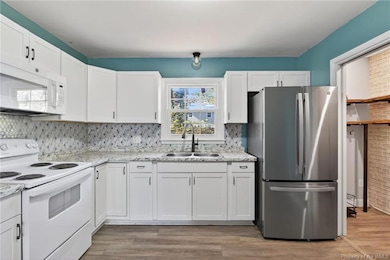 107 Glenn Cir, Williamsburg, VA 23185 - photo 3