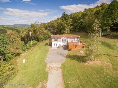 404 Coolbaugh Mountain Rd, Falls, PA 18615 - photo 5