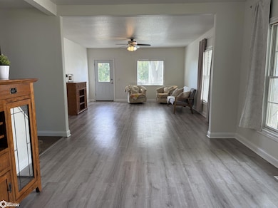 121 S West St, Carroll, IA 51401 - photo 5