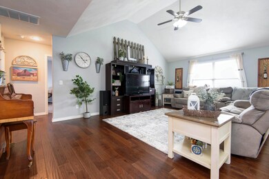 1927 N Seabrook Dr, Nixa, MO 65714 - photo 6