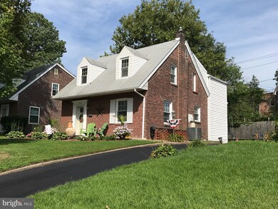 707 Braxton Rd, Ridley Park, PA 19078 - photo 2