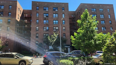 Somerset Condominium unit 2G, Richmond Hill, NY 11418 - photo 2