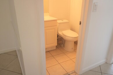 272 Norwich N unit L, West Palm Beach, FL 33417 - photo 5