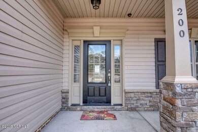 200 Wedgefield Cir Maple Hill-small-003-