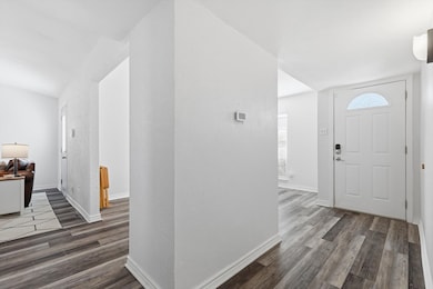 5016 Wheeler Cir, the Colony, TX 75056 - photo 3