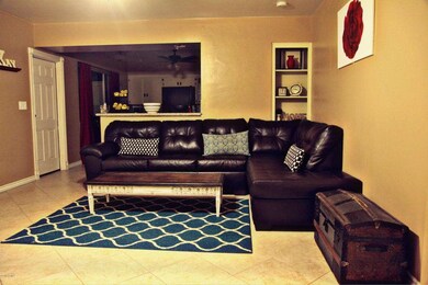 FamilyRoom3