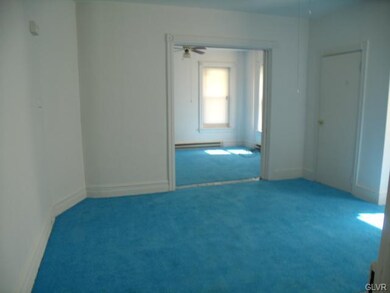 618 S 5th St unit 1, Allentown, PA 18103 - photo 3