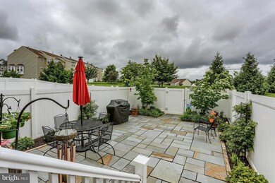 10344 Lantern Ln, Hagerstown, MD 21740 - photo 2