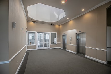 7575 Kirby Dr unit 2306, Houston, TX 77030 - photo 4