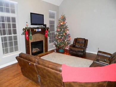 652 N Maplewood Hills Rd, Nixa, MO 65714 - photo 7