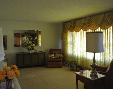 53205 Osage Dr, South Bend, IN 46637 - photo 3