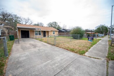 3923 Daphne St, Houston, TX 77021 - photo 2
