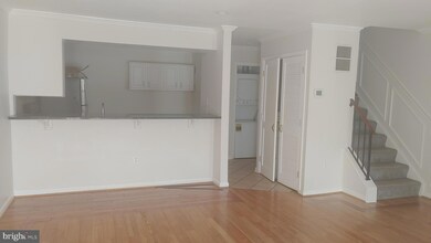 3746 A Madison Ln unit 3746-A, Falls Church, VA 22041 - photo 6