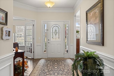 2071 Bronze Leaf Dr, Fort Mill, SC 29707 - photo 3