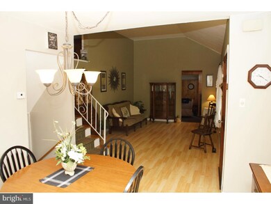 816 Colby Ct, Delran, NJ 08075 - photo 5