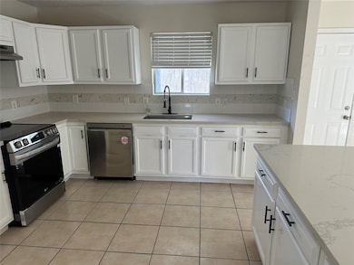 6630 Tuskegee St, Houston, TX 77091 - photo 5