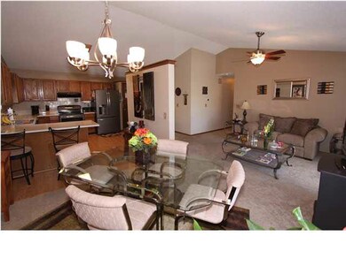 OPEN LIVING AREA