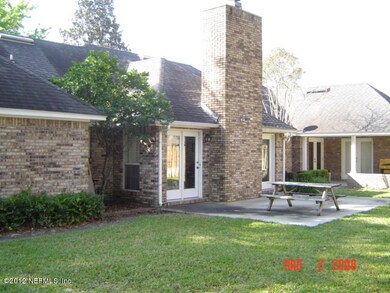4661 Confederate Oaks Dr, Jacksonville, FL 32210 - photo 3