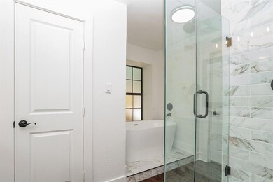 2216 Cambridge Dr, Hurst, TX 76054 - photo 6