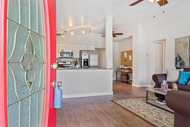 4603 Morley Ln, Jacksonville, FL 32210 - photo 4