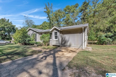 960 Edwards Lake Rd, Birmingham, AL 35235 - photo 3