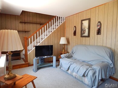 600 Sheridan Ave, Middlesex, NJ 08846 - photo 2