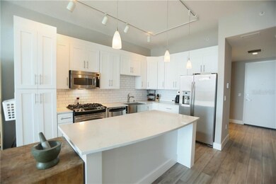 Gourmet kitchen