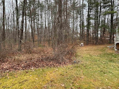 501 E Dunbarton Rd, Goffstown, NH 03045 - photo 3