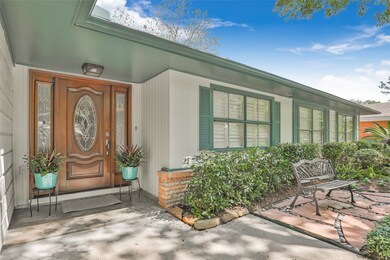 6214 Grovewood Ln, Houston, TX 77008 - photo 2