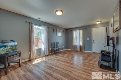 8838 Sunset Breeze Dr, Reno, NV 89506 - photo 4