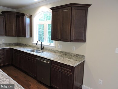 7276 Filly Ct, Hughesville, MD 20637 - photo 6