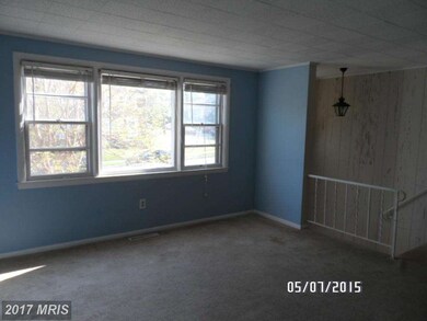 1006 Circle Dr, Halethorpe, MD 21227 - photo 4