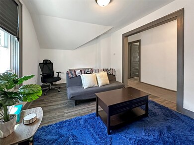 2nd Floor Unit Living Room