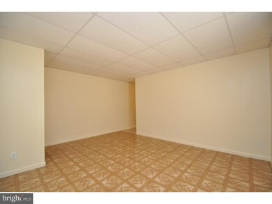 132 N Franklin St unit 1, Allentown, PA 18102 - photo 3