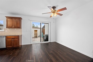 8228 Erskine Green, Buena Park, CA 90621 - photo 7