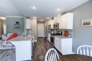 180 Alexandra Loop, Elkins, AR 72727 - photo 4