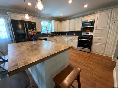 1008 1008 Guinn Dr, Tyler, TX 75701 - photo 4