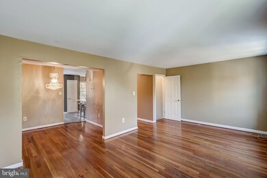 1205 Portabello Ct, Oxon Hill, MD 20745 - photo 4