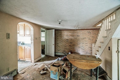 58 Ann St, Pottsville, PA 17901 - photo 7