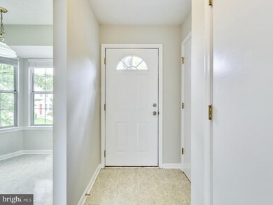 13949 Big Yankee Ln, Centreville, VA 20121 - photo 2