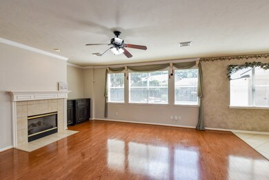 23922 Dorrington Estates Ln, Conroe, TX 77385 - photo 5