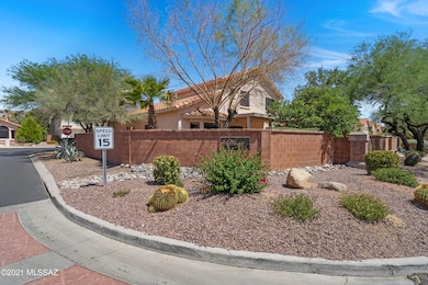 1 Front Yard-2 (1)