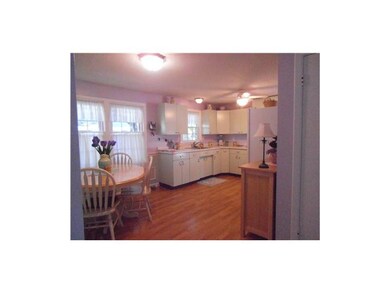 96 Patton Rd, Woonsocket, RI 02895 - photo 3